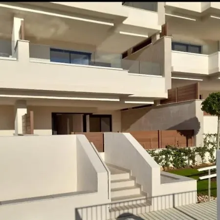 Jardinana Lotus 2 Bed Garden - Apartment *